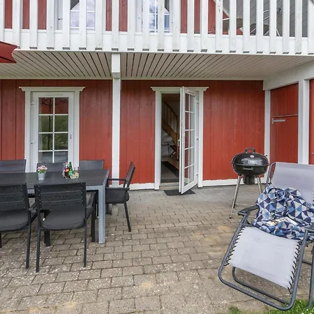 Uffe - 100m To The Fjord By Interhome *