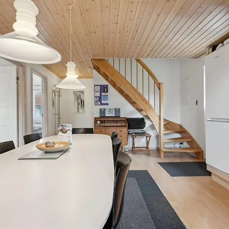 Uffe - 100m To The Fjord By Interhome 그라스텐