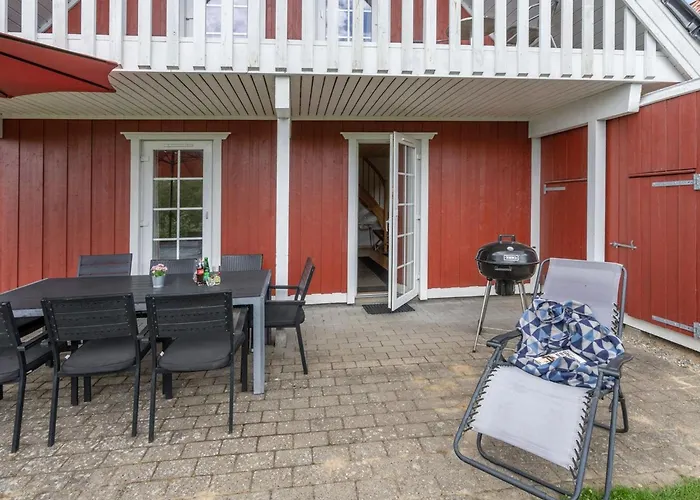 Uffe - 100m To The Fjord By Interhome *